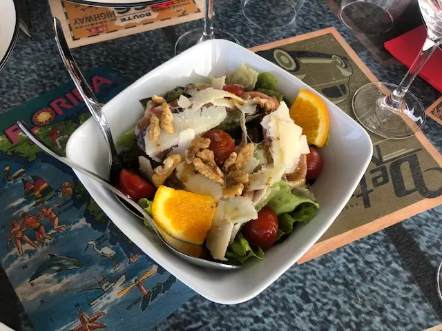 Assiette préparée au Le Beale Street (vendredi)